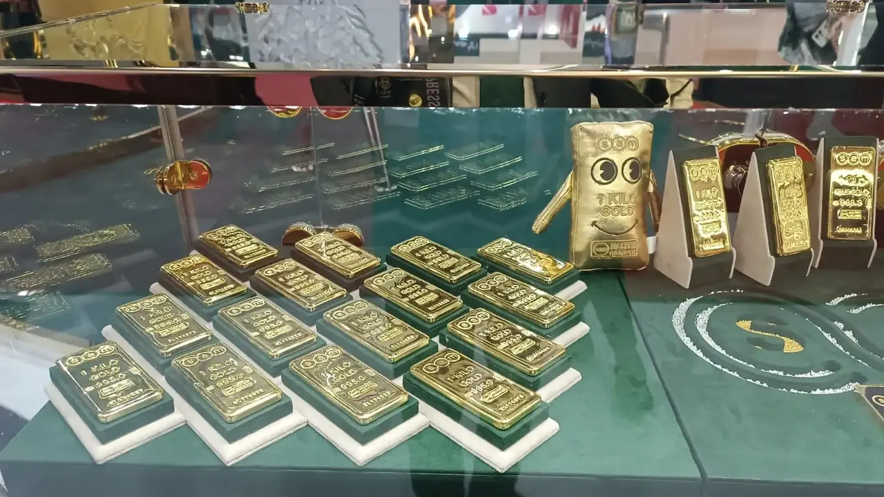 تقلبات سعر مثقال الذهب عيار 24 في الأسواق العراقية يوم الاثنين